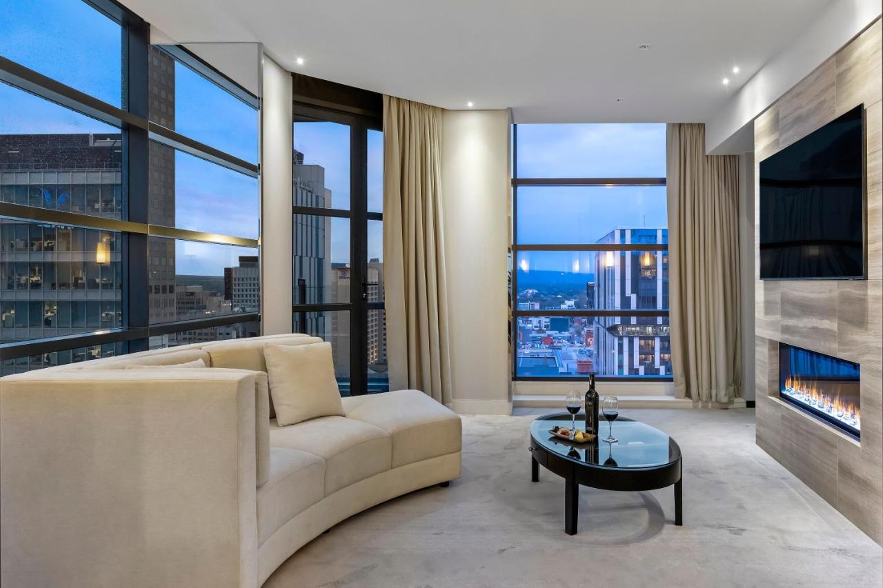 Peppers Waymouth Hotel Adelaide Exteriér fotografie Living room